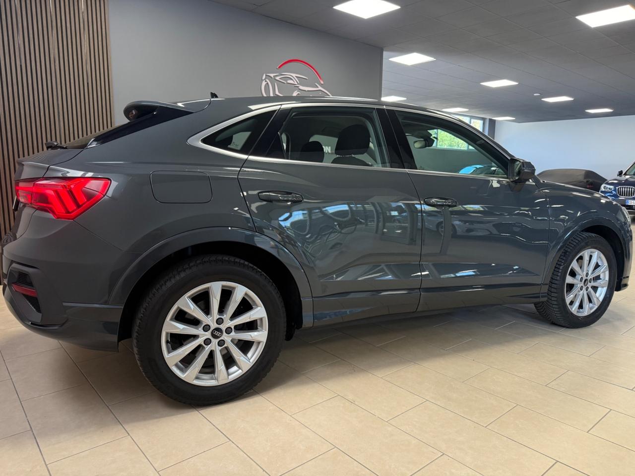 Audi Q3 SPB 35 TDI S tronic Business Plus Sport