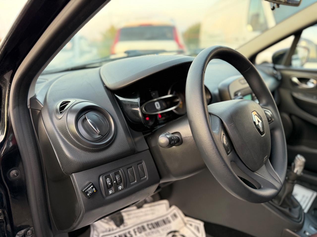 Renault Clio 1.2 75CV GPL Live