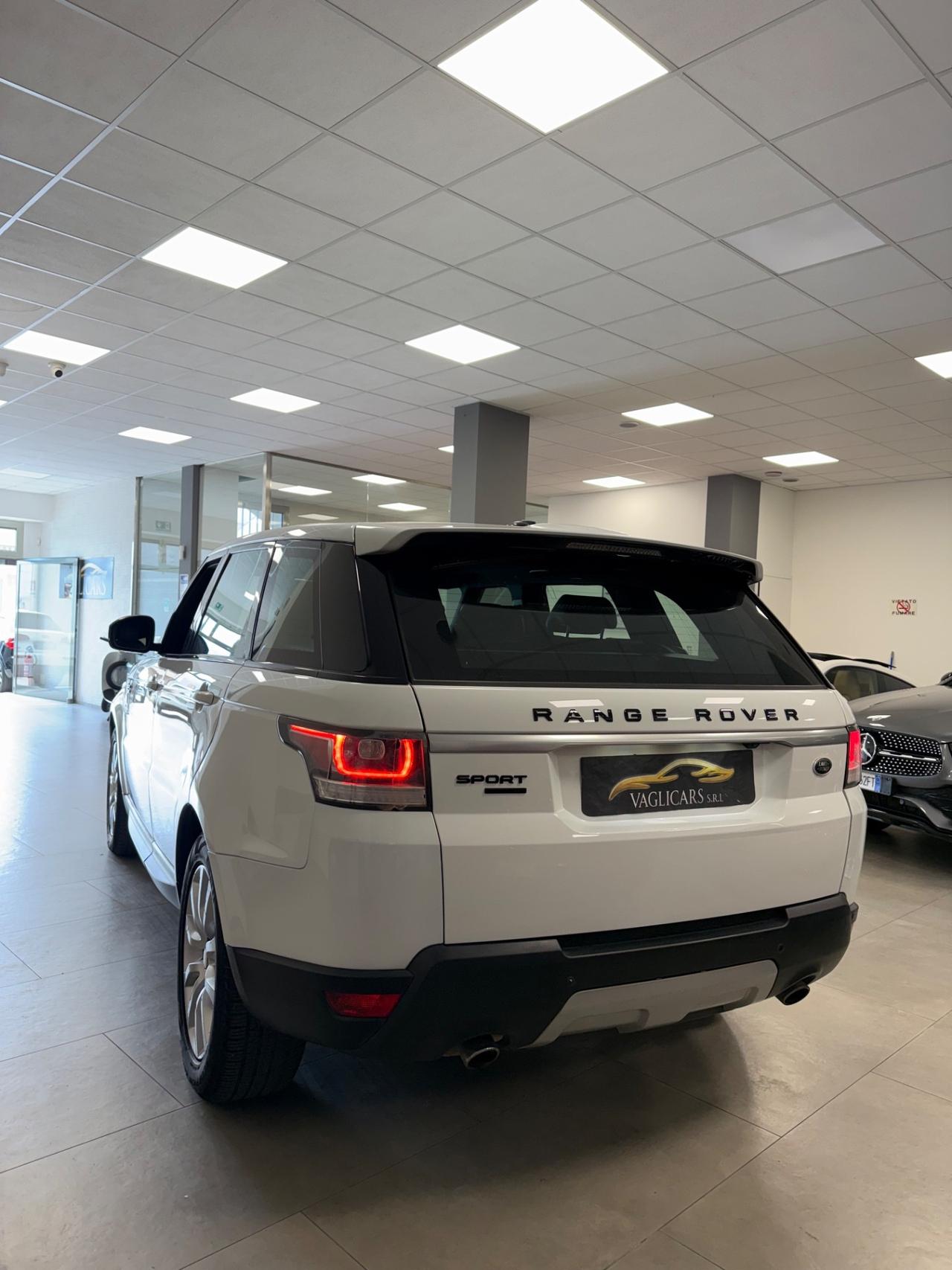 Land Rover Range Sport 3.0 TDV6 HSE Dynamic