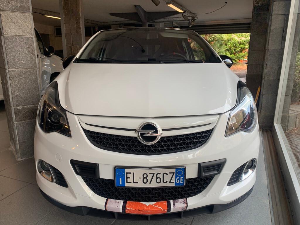 Opel Corsa 1.6 T 210CV 3 porte Nürburgring Edition OPC