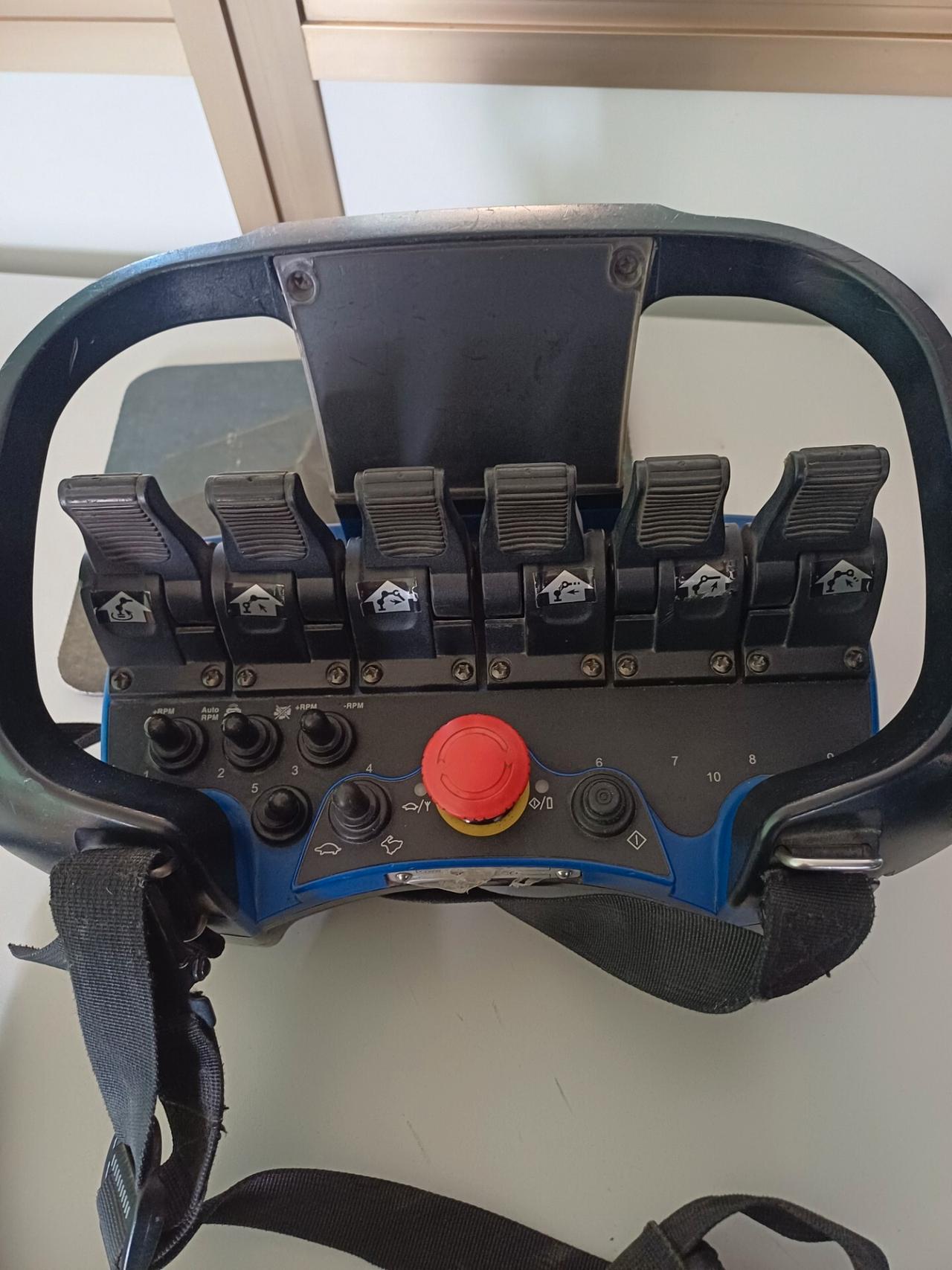 ISUZU 75 EURO 6 GRU E CASSONE FISSO