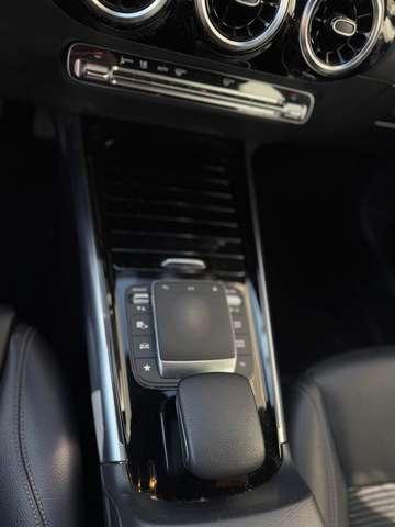 Mercedes-Benz GLA 200 D 150 CV AUTOMATICA SPORT UFFICIALE