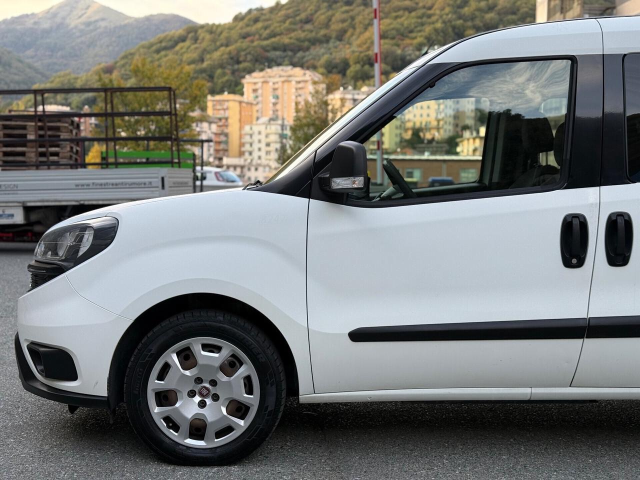 FIAT DOBLO 1.6 MJT 120cv 7 POSTI EURO 6 PERFETTA