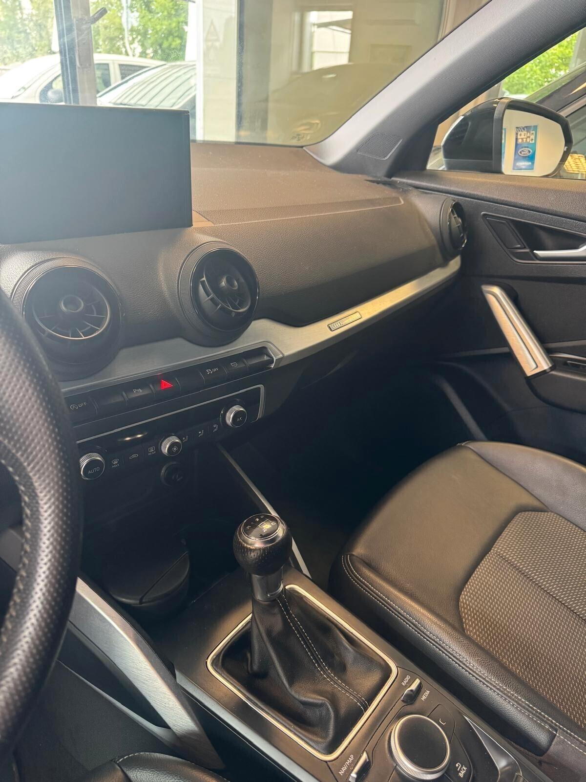 Audi Q2 1.6 TDI S-LINE