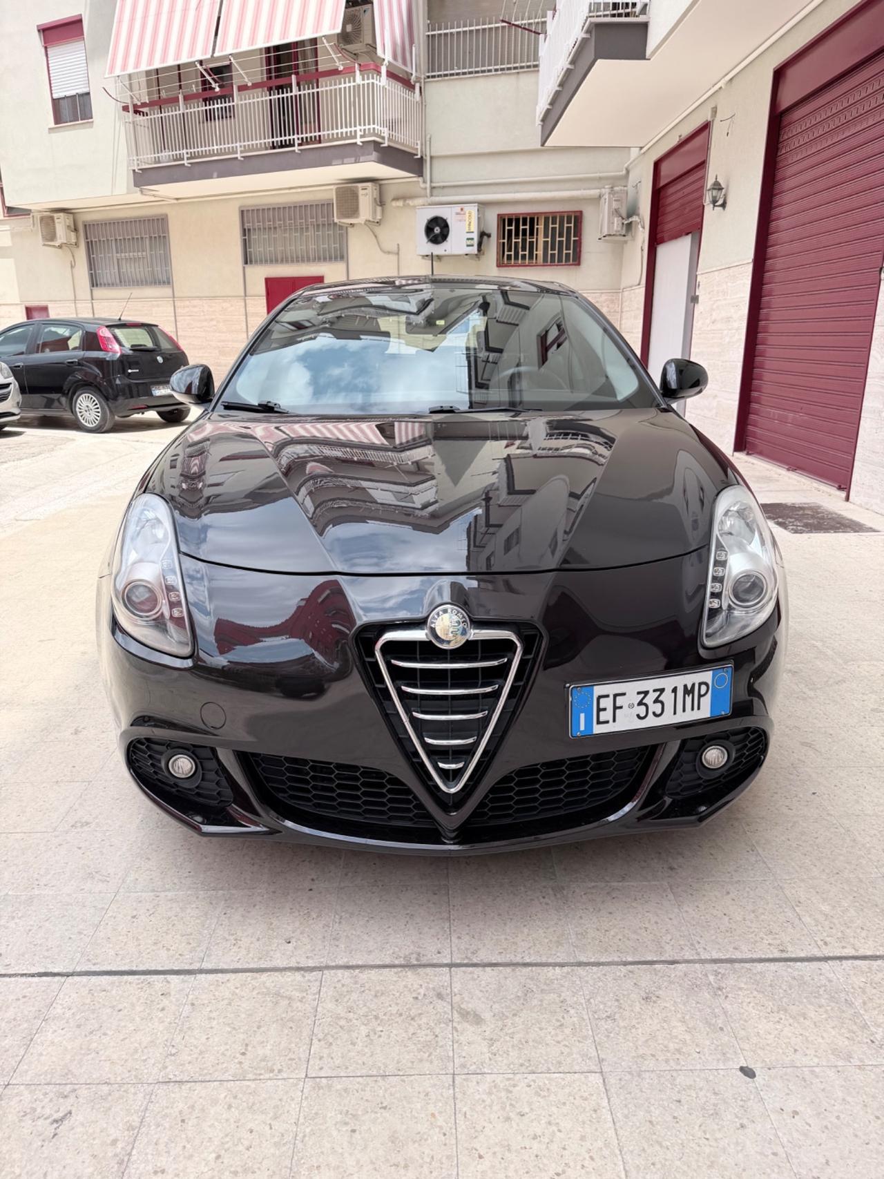 Alfa Romeo Giulietta 1.6 JTDm-2 105 CV Distinctive