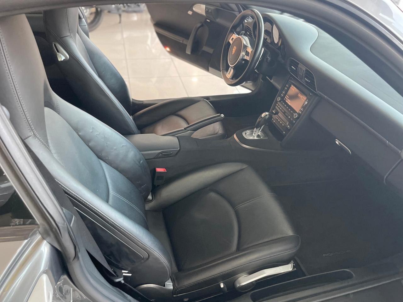 Porsche 911 997.2 Carrera 4 Coupé PDK