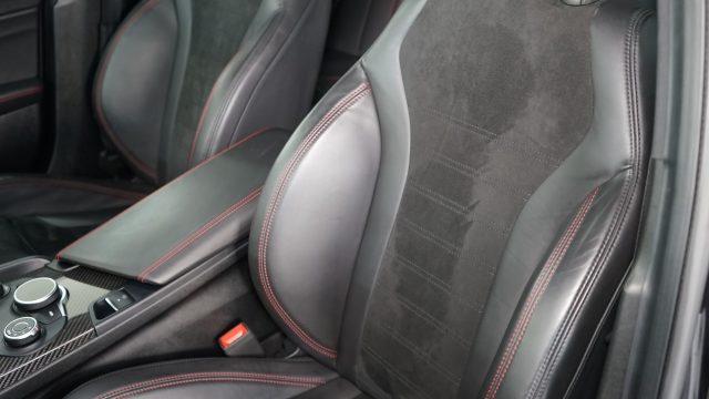 ALFA ROMEO Giulia 2.9 T V6 Quadrifoglio MANUALE TIRATURA LIMITATA