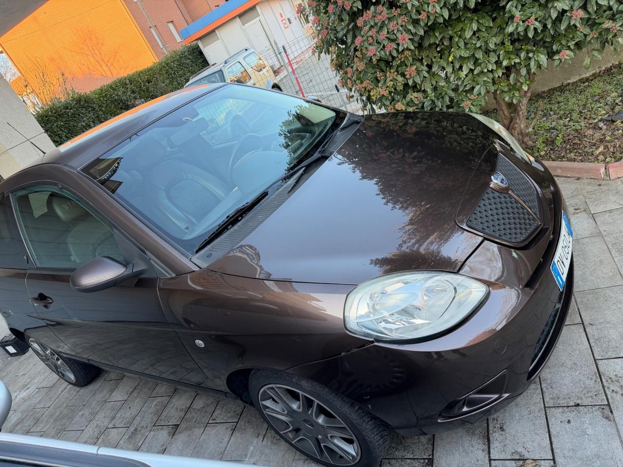 Lancia Ypsilon 1.2 Versus