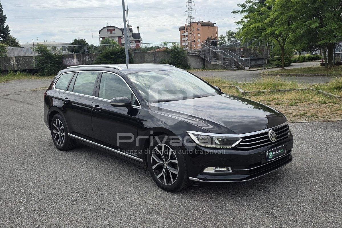 VOLKSWAGEN Passat Variant Business 2.0 TDI DSG Highline BlueMot. Tech.