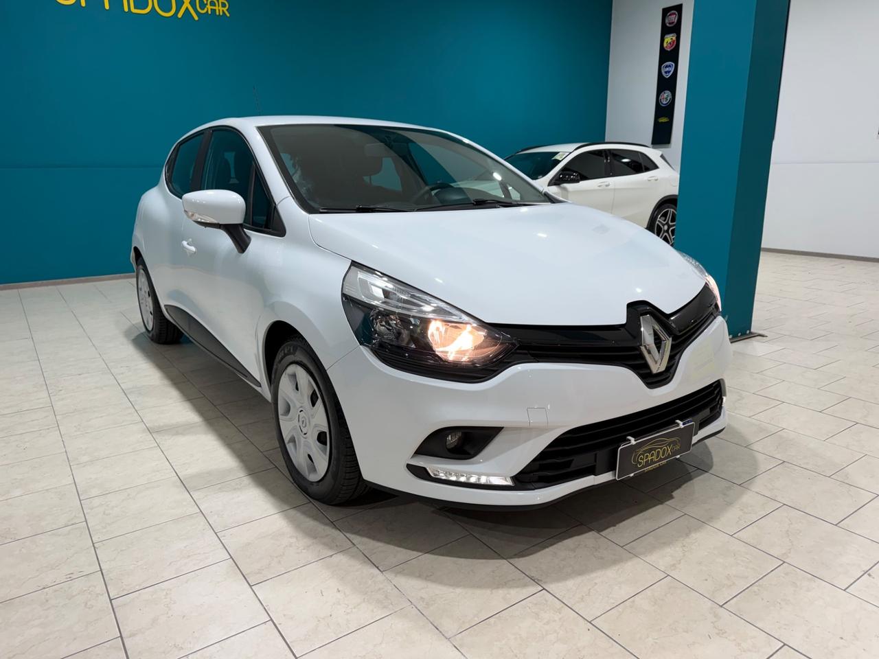 RENAULT CLIO 2016 1.5 DIESEL 75CV *OK NEOPATENTATI