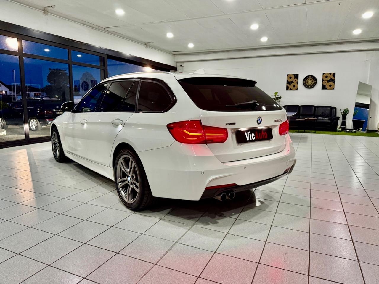 Bmw 320 320d xDrive Touring Msport