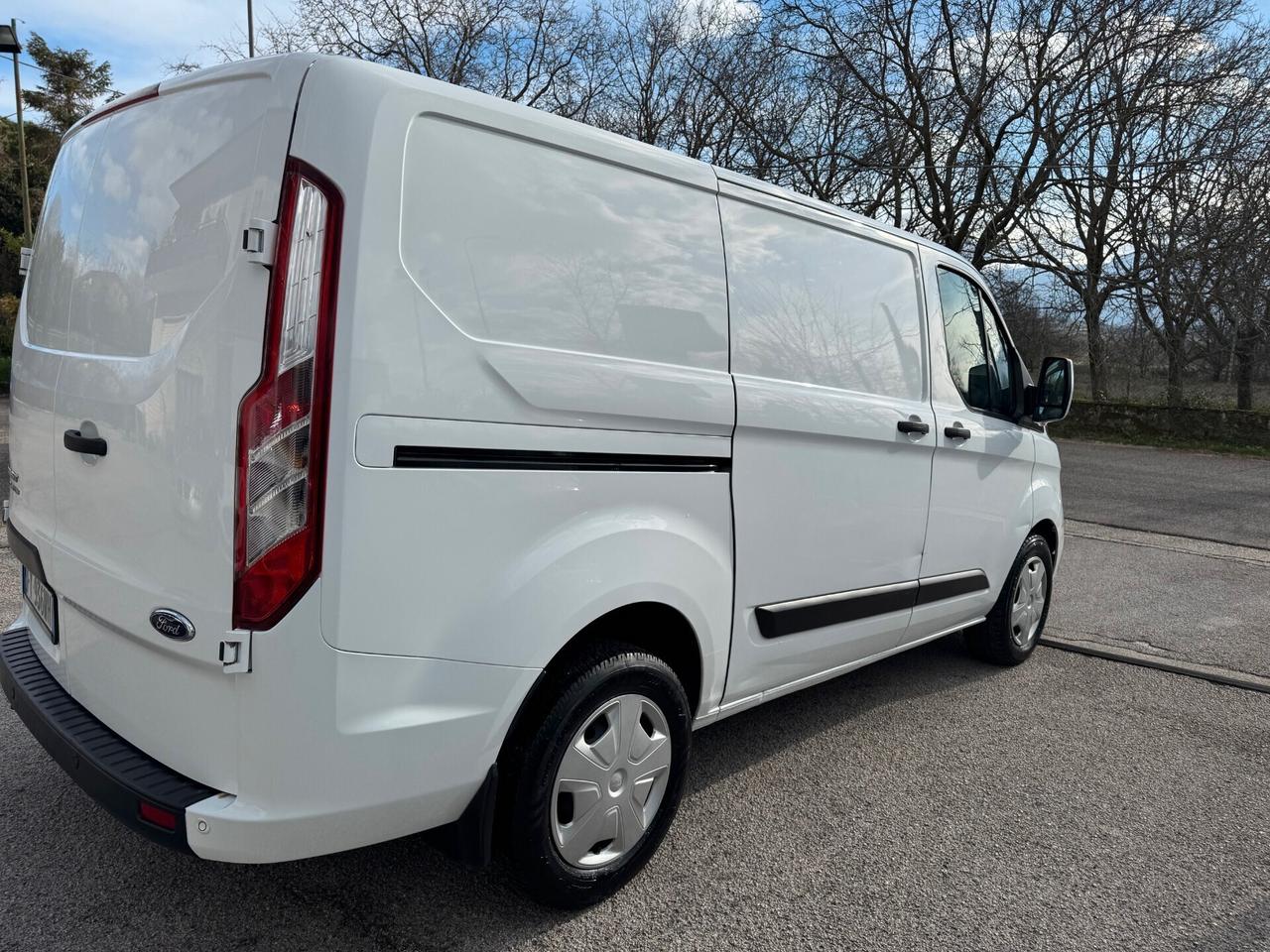 Ford Transit Custom Transit Custom 340 2.0 TDCi 130 PC Furgone Trend