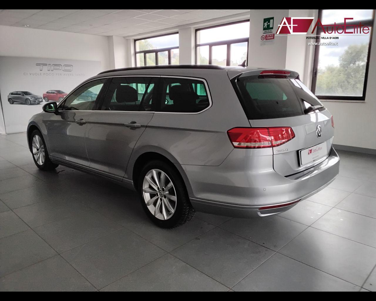 VOLKSWAGEN Passat Variant 2.0 TDI DSG Business BlueMotion Tech