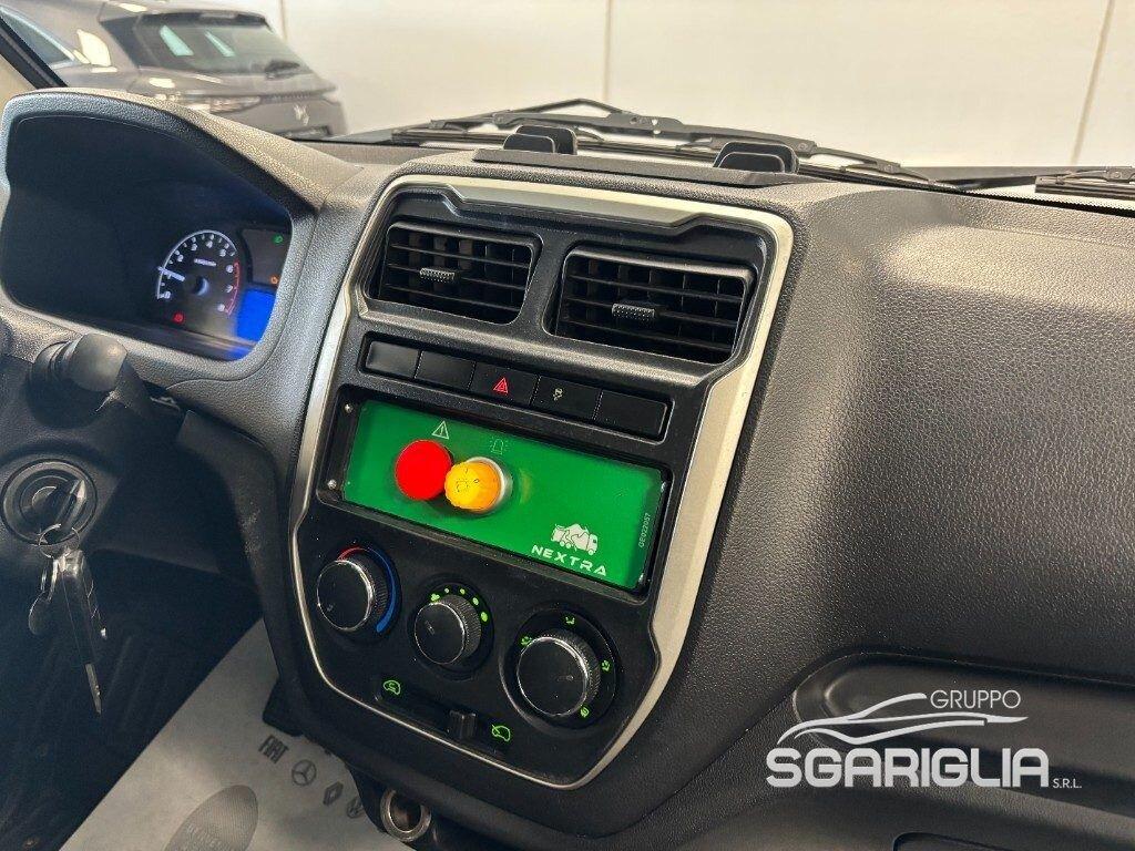 Piaggio Porter GPL Vasca Rifiuti Ribaltabile Compatta