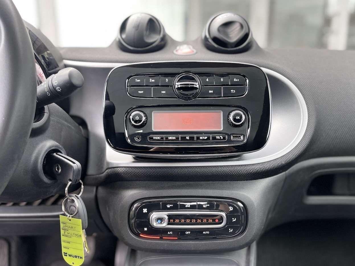 smart forTwo 1.0 Benzina 71CV E6 Automatica - 2019