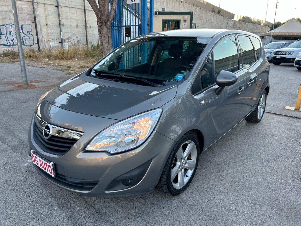 Opel Meriva 1.3 CDTI 75 cv 2010 Cosmo 108.000 km