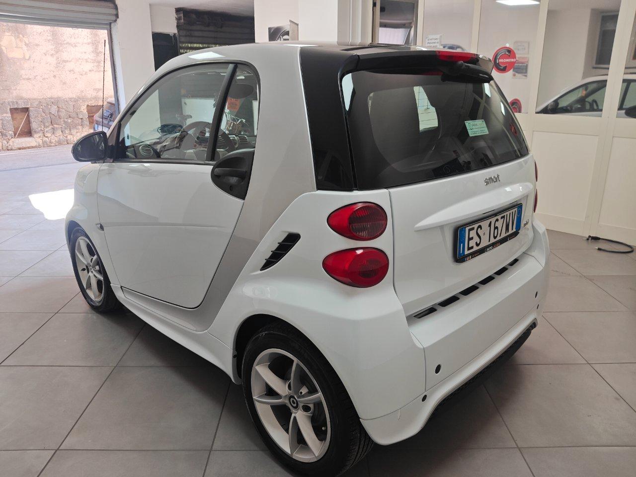 Smart fortwo coupe Fortwo 1.0 mhd Pure 71cv FL