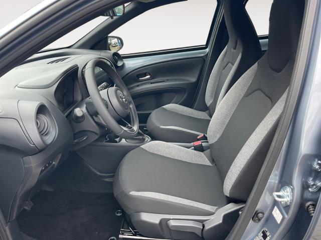 TOYOTA Aygo X 1.0 VVT-i 72 CV 5 porte Active KM0