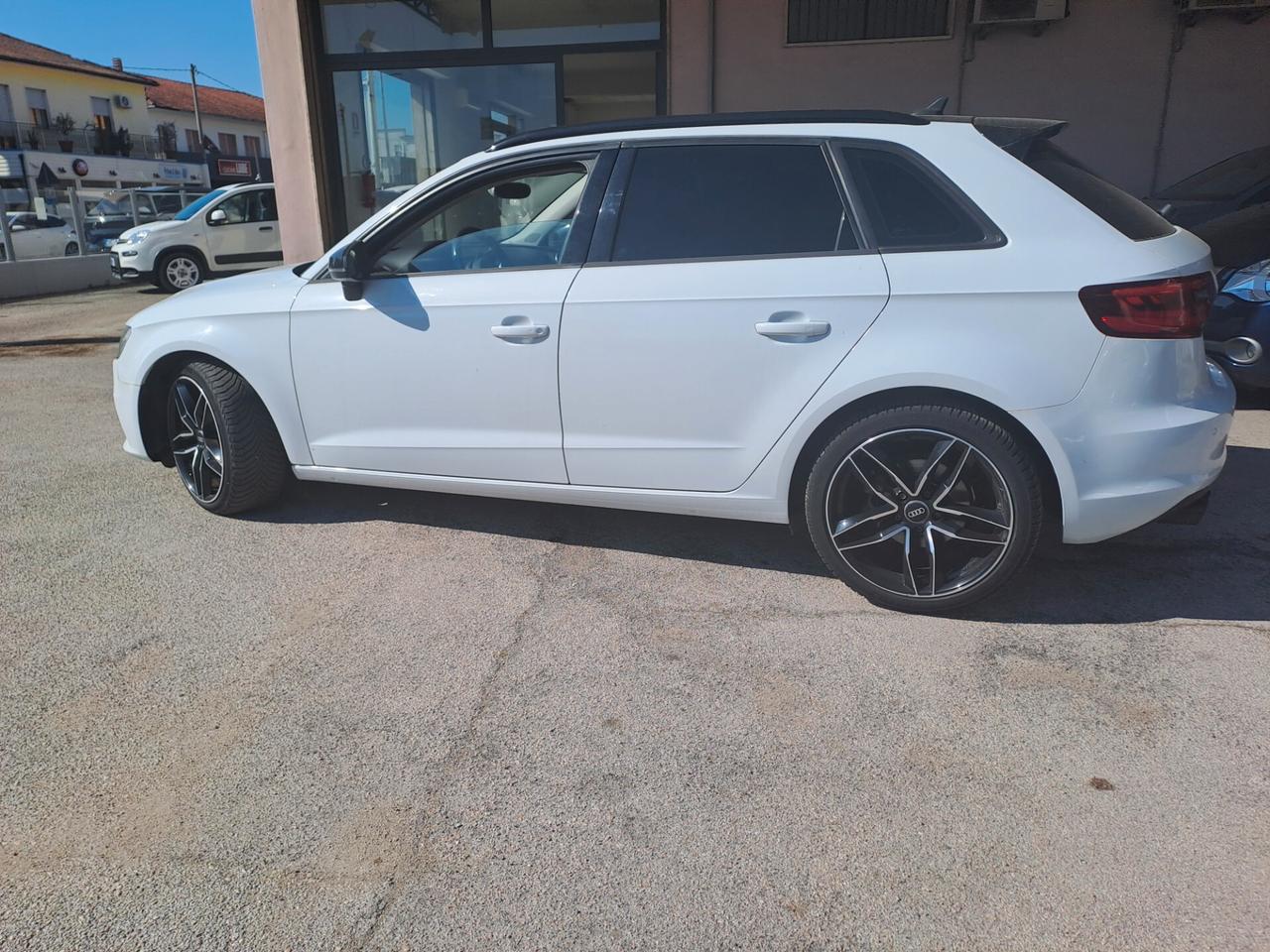 Audi A3 2.0 TDI 150 CV clean diesel S tronic Ambition