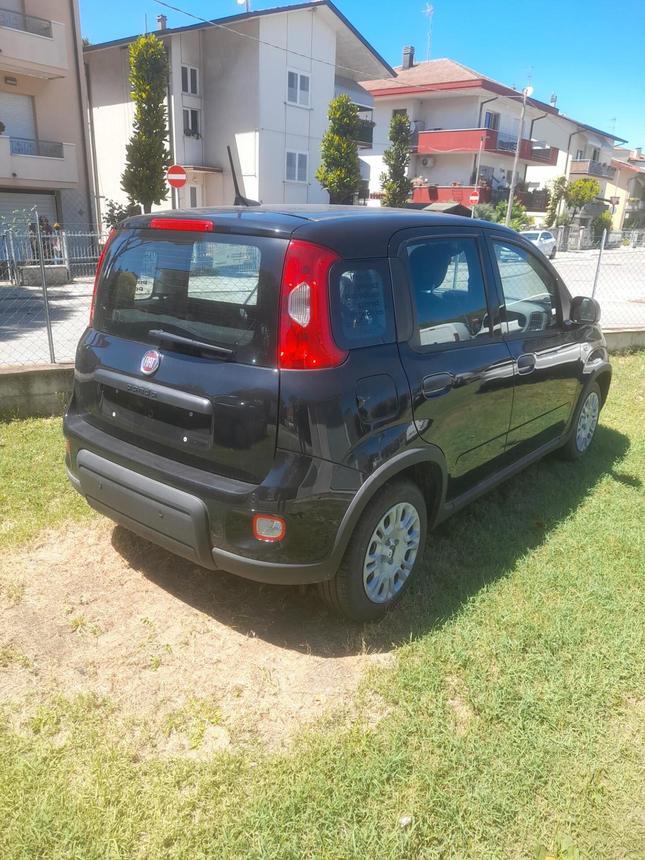Fiat Panda 1.0 S&S Hybrid KM ZERO