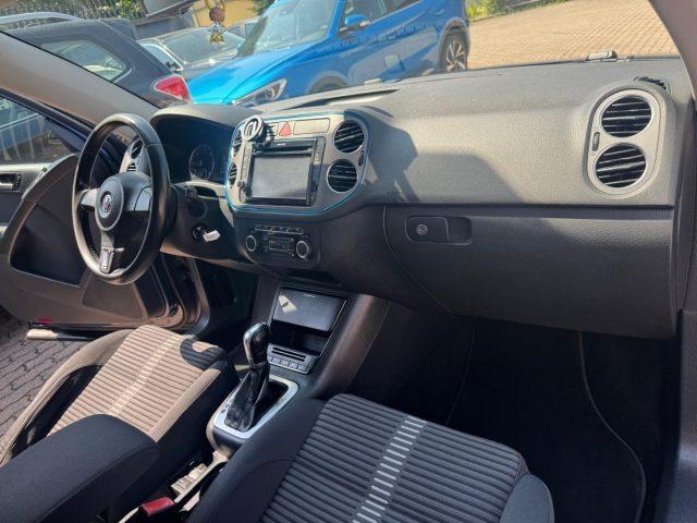 VOLKSWAGEN Tiguan 2.0 TDI DPF 4MOTION DSG Sport & Style