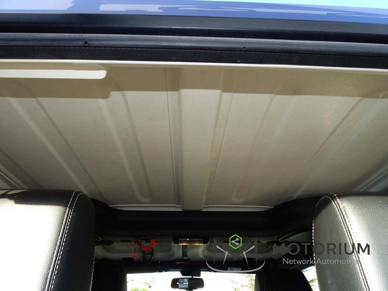 Jeep Wrangler 2.8 CRD DPF Sahara 4x4 automatic