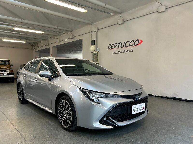 Toyota Corolla Touring Sports 2.0 Hybrid Business