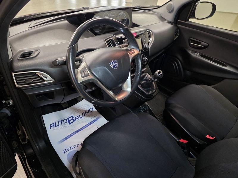 Lancia Ypsilon 1.2 69cv GPL Ecochic Gold