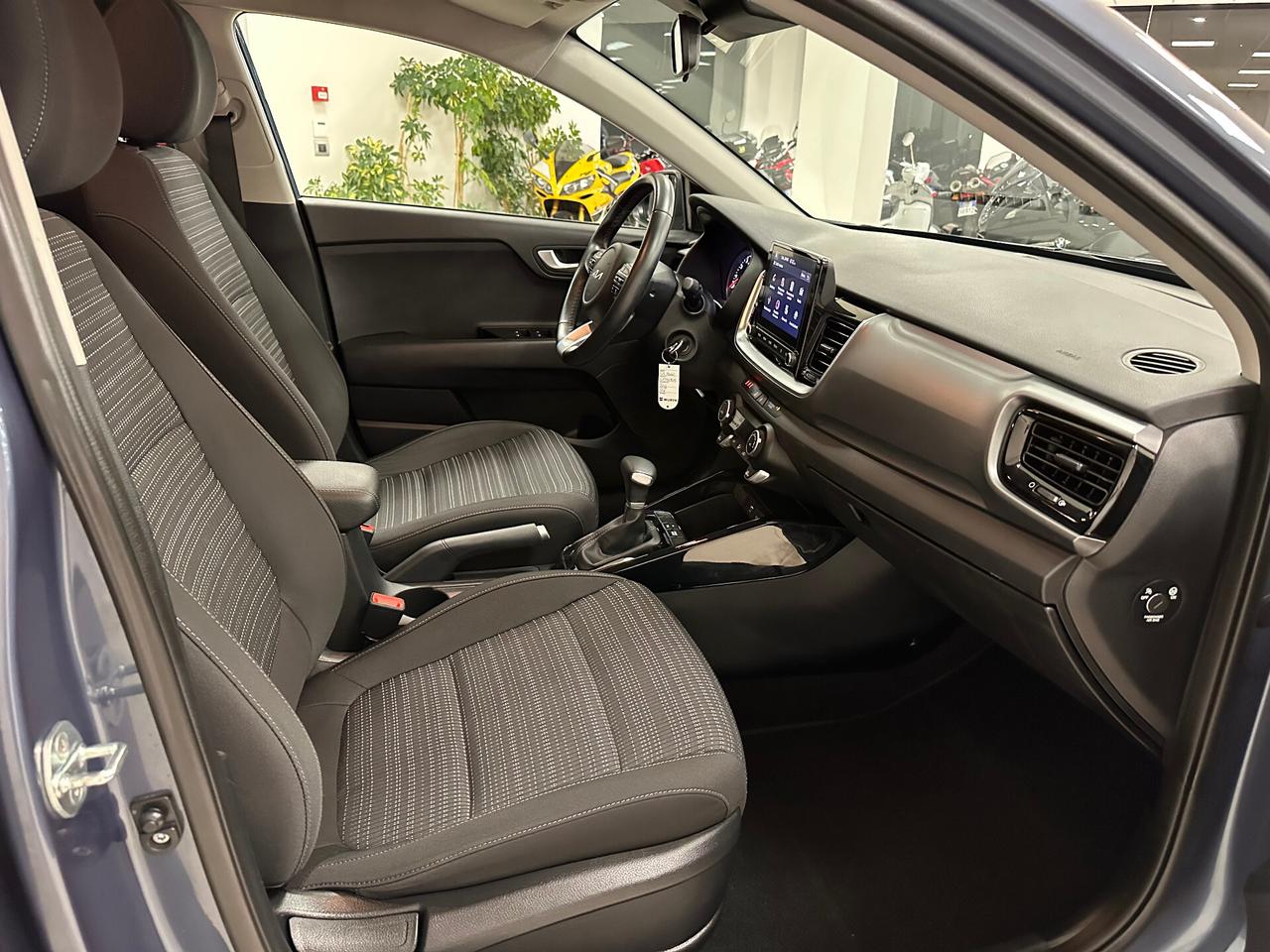 Kia Stonic 1.0 T-GDi 120 CV MHEV DCT Style - 2023