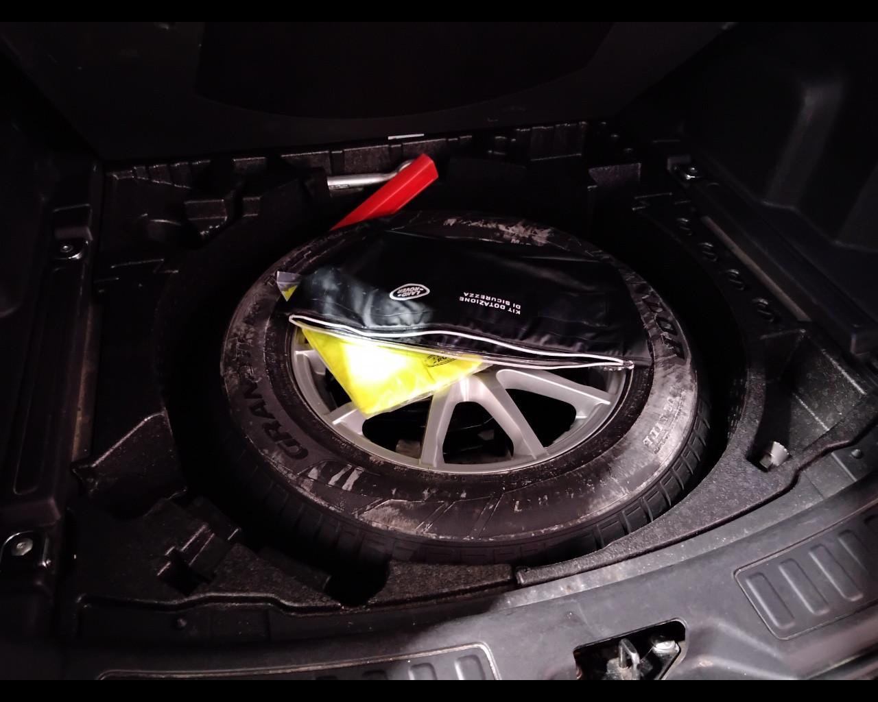 LAND ROVER Discovery Sport I 2015 - Discovery Sport 2.0 td4 Pure awd 15