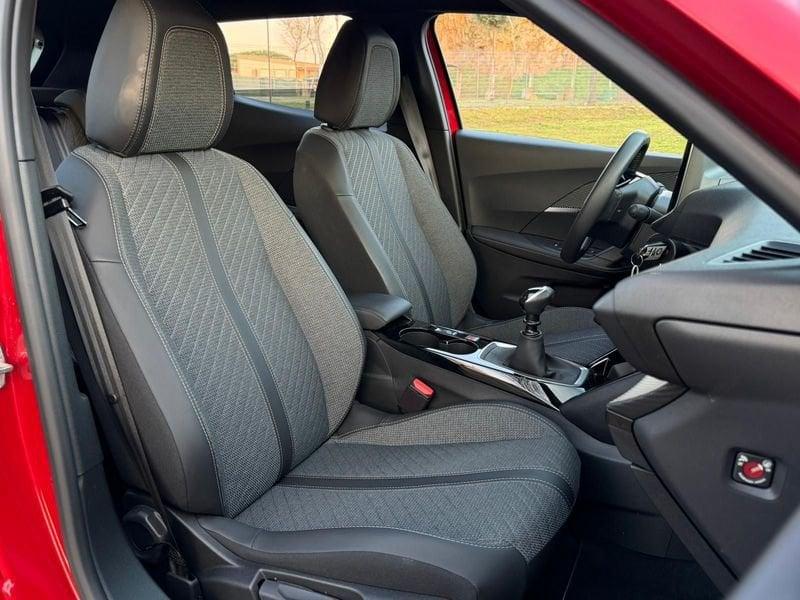 Peugeot 2008 PureTech 100cv S&S Allure “ROSSO RUBINO “+ gpl