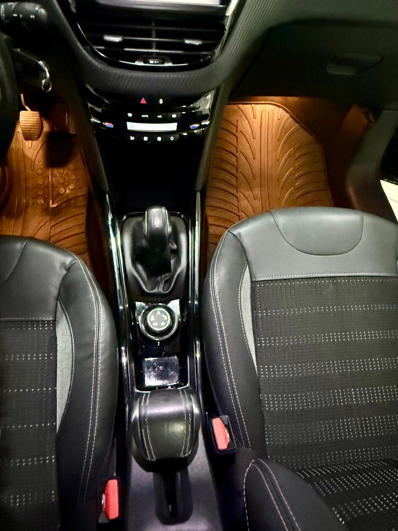 Peugeot 2008 BlueHDi 100 S&S Allure