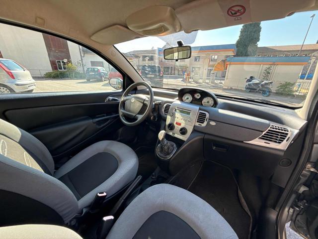 LANCIA Ypsilon 1.2 Platino