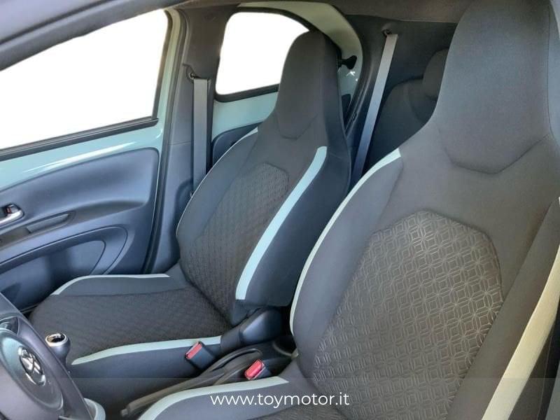 Toyota Aygo X 1.0 VVT-i 72 CV 5 porte Trend