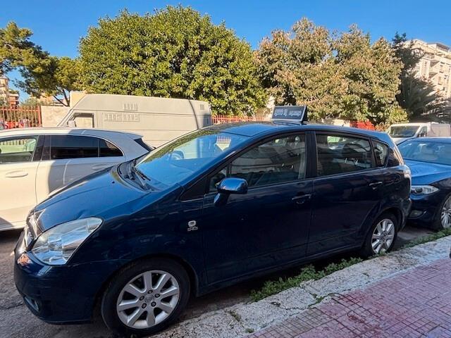 Toyota Corolla Verso 7 posti Anche permuta