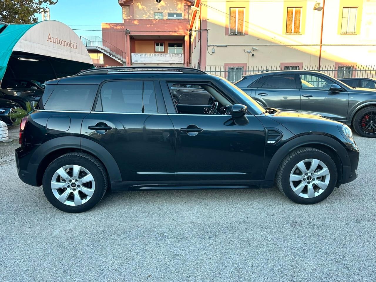 MINI COOPER COUNTRYMAN UNTAMED 1.5 136CV - AUTO - KAMERA - NAVI