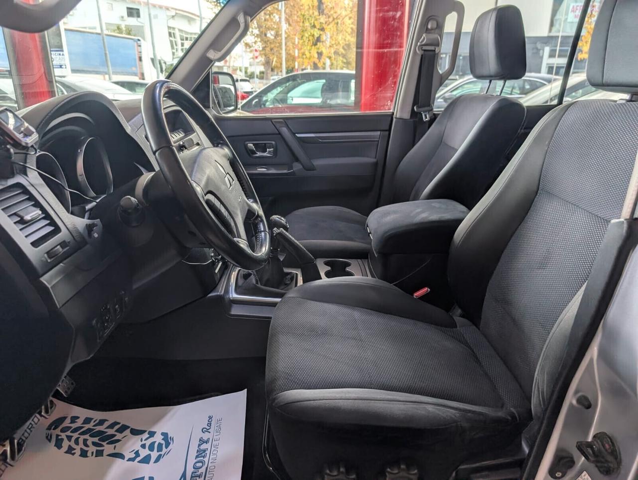 Mitsubishi Pajero 3.2 7 POSTI VERRICELLO
