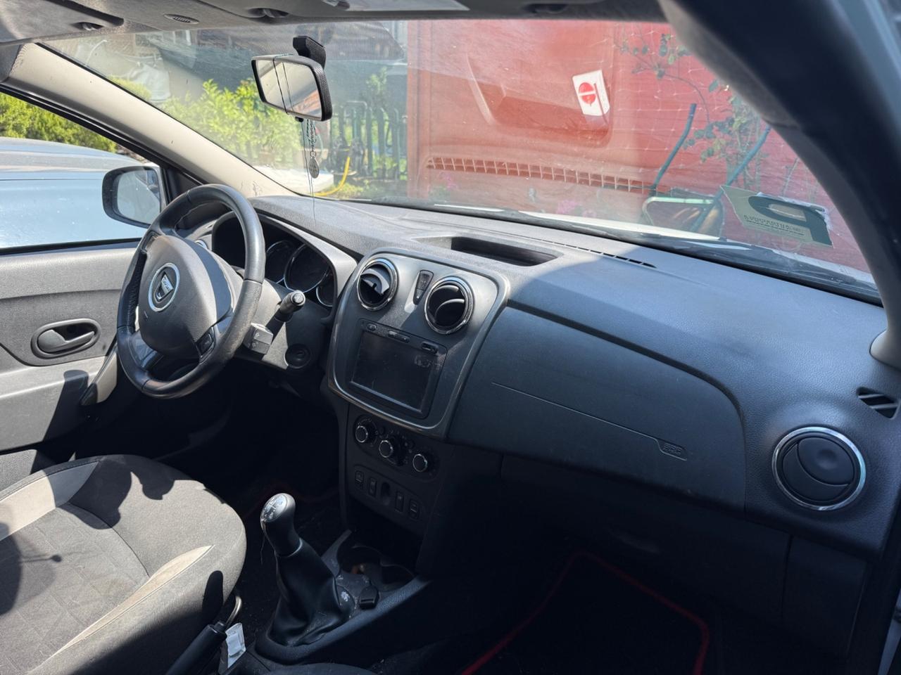 Dacia sandero Stepway Prestige catena rotta