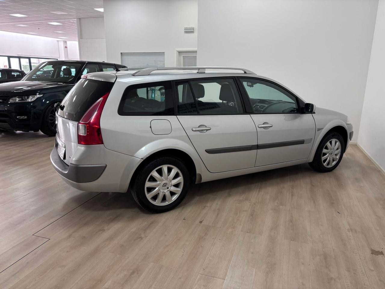 Renault Megane Mégane 1.6 16V Grandtour