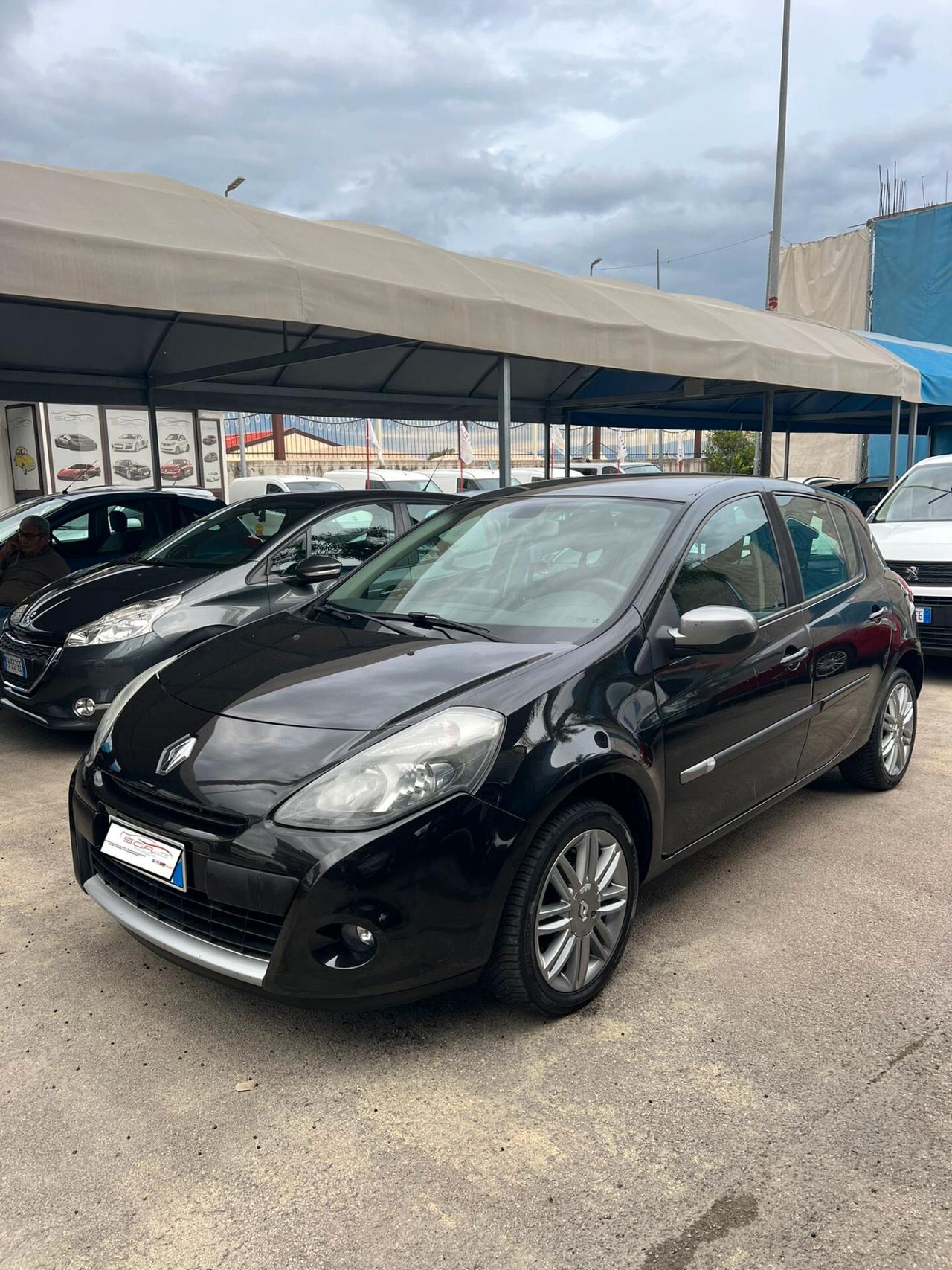 Renault Clio 1.2 16V 5 porte 20th Anniversario