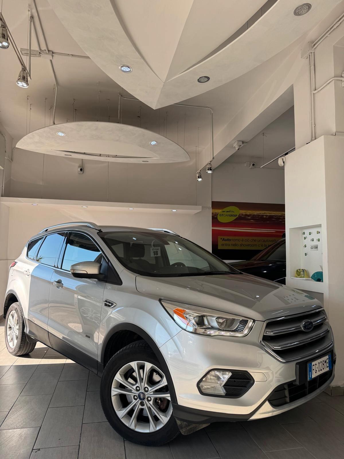 Ford Kuga 2.0 TDCI 150 CV S&S 4WD Titanium Powershift Business