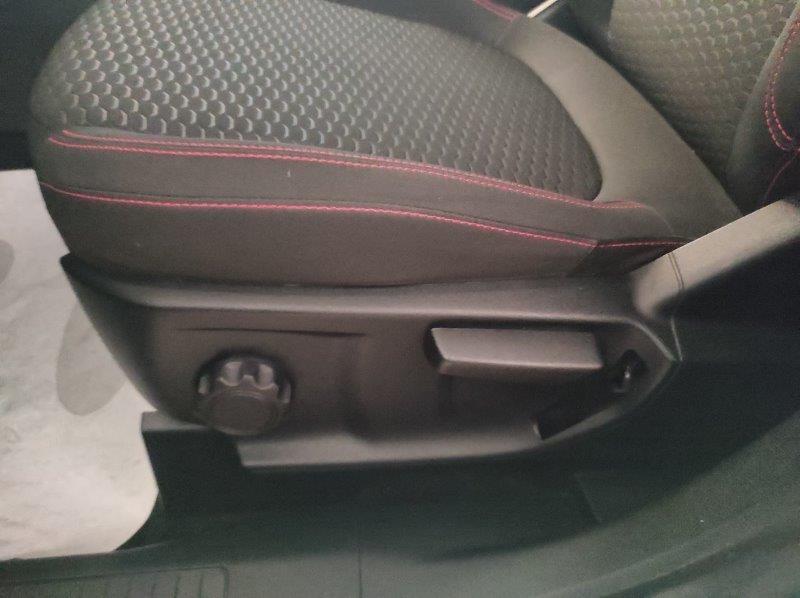 FORD Kuga 3ª serie - Kuga 2.5 Full Hybrid 183 CV CVT AWD ST-Line