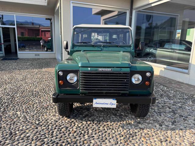 LAND ROVER Defender 90 2.5 Td5 Station Wagon E