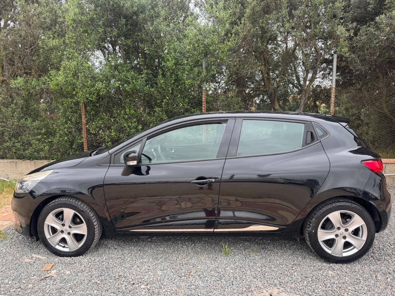 Renault Clio 1.5 dCi 8V 75CV 5