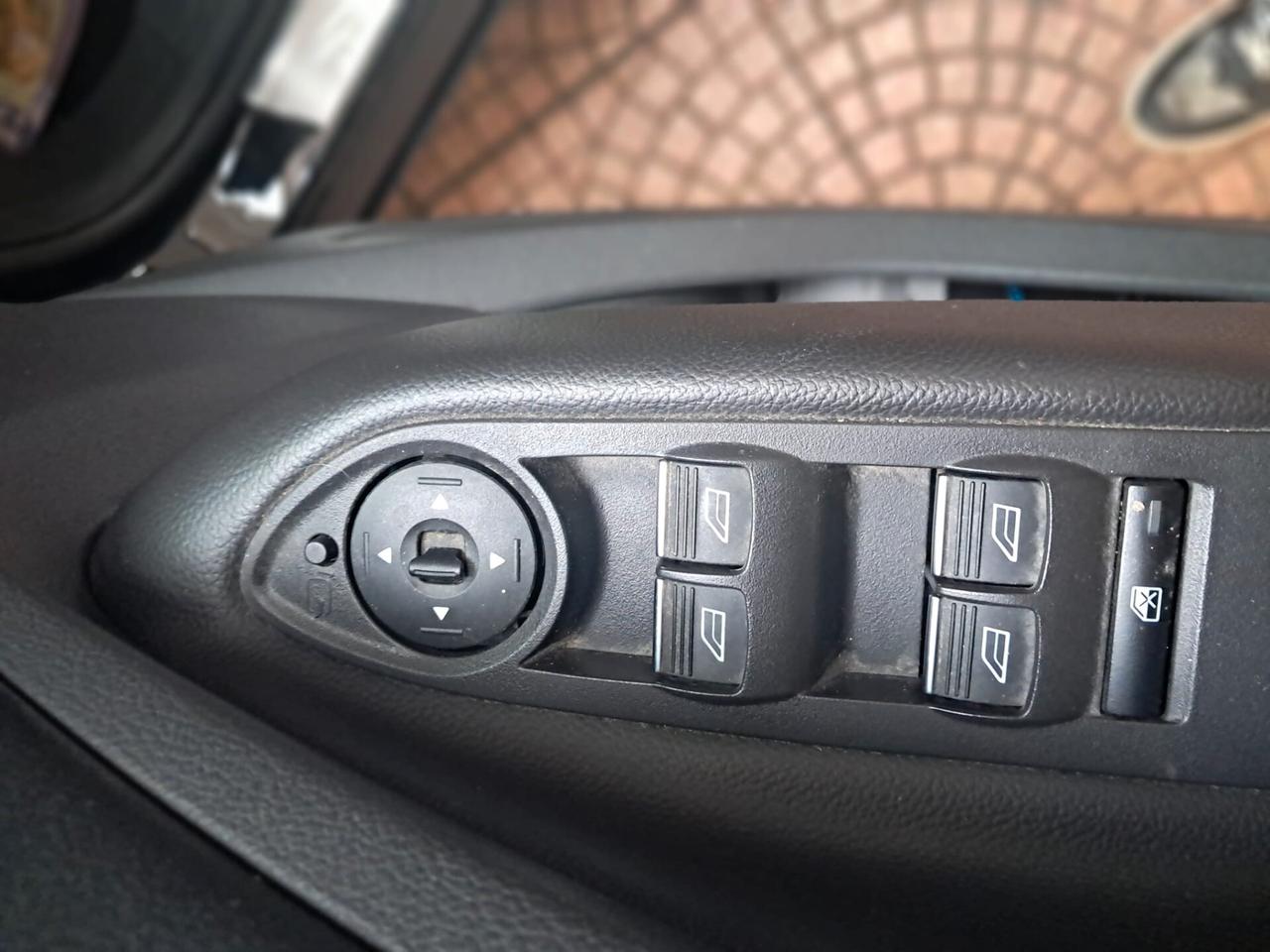 FORD KUGA2.0 TDCI 150CV-TITANIUM-NAVY-Euro10200