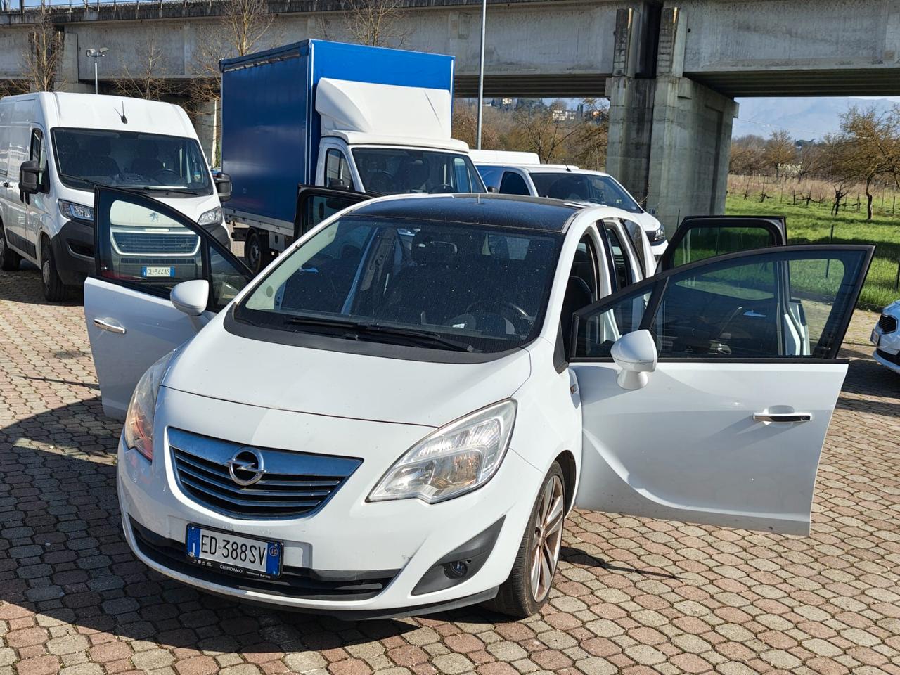 Opel Meriva 1.7 CDTI 130CV Cosmo
