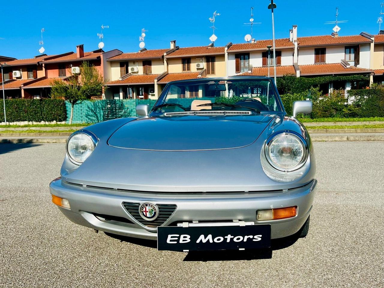 Alfa Romeo Spider Duetto 1.6 Carburatori