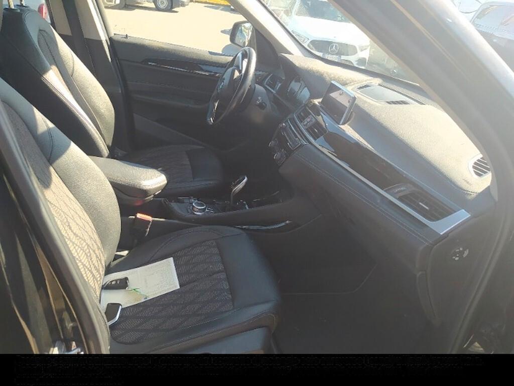 BMW X1 16D 115CV STEPTRONIC S-DRIVE XLINE PLUS ( FARI LED - PELLE - AMBIENT LIGHTS - CAR PLAY - CRUISE - NAVI - PARK ASSISTANT - TELECAMERA POST. - CERCHI 18 )