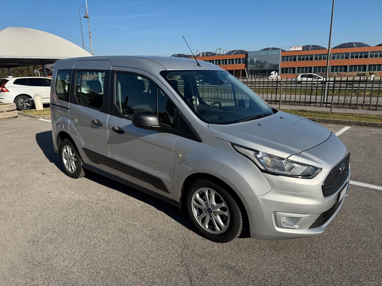 Ford Tourneo Connect Plus 1.5 TDCi 100CV 5p.