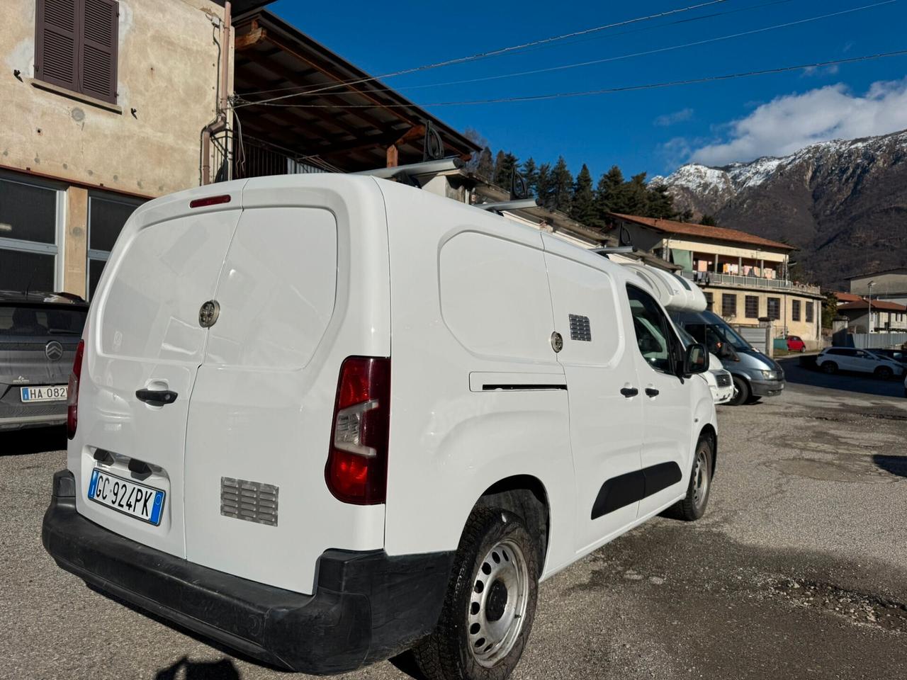 Peugeot Partner BlueHDi 100 S&S PL Furgone Pro